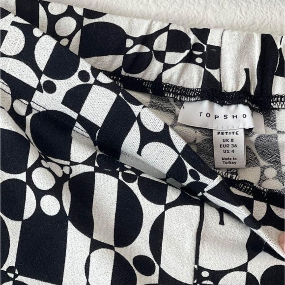 Topshop retro checkerboard flared pants in black & white - Picture 2 of 7